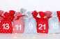 Preview: Adventskalender zum selbst befüllen rot/grau