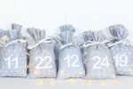 Mobile Preview: Adventskalender mit 24 Säckchen - grau